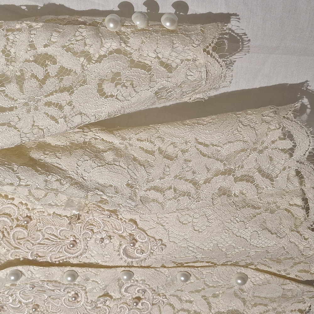 Vintage Cream Embroidered Beaded Whimsygoth Crop Top, Sz 2, NWOT - Picture 7 of 16